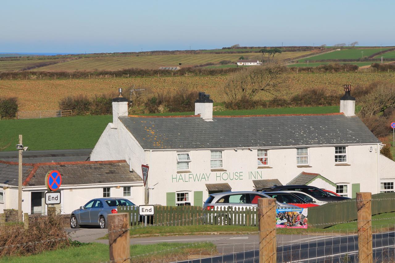 Halfway House Inn Wadebridge Esterno foto